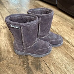 Bearpaw boots
